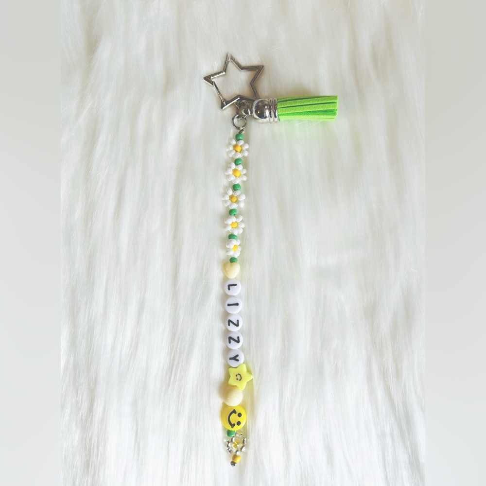 Daisy custom name keychain
